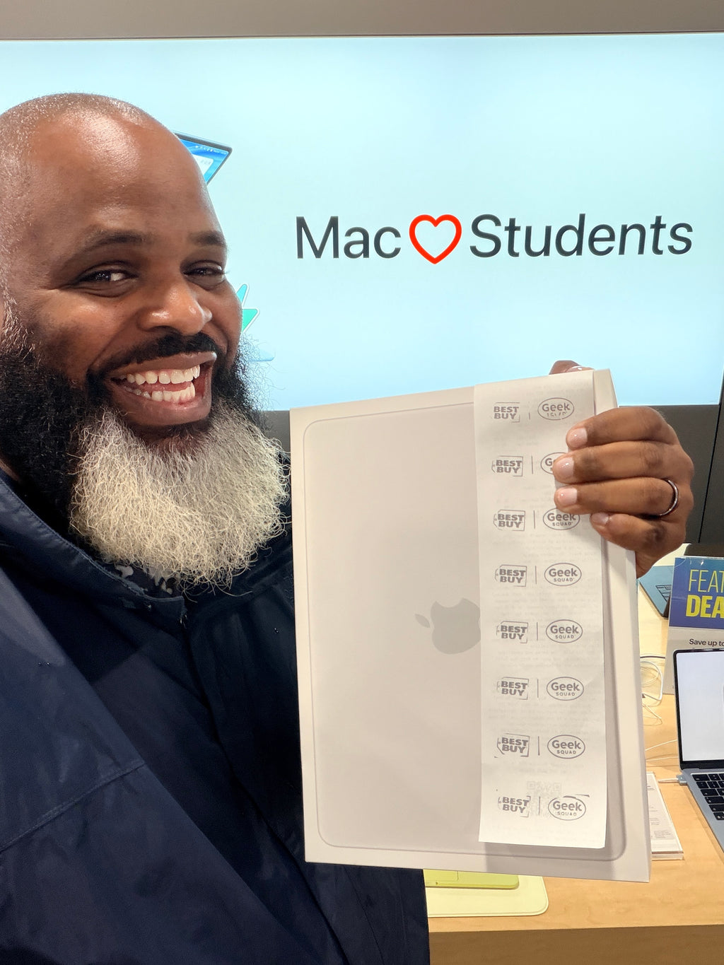 Back to School Apple Neo Digital Photo Free entry